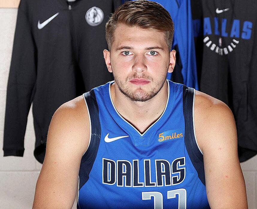 浓的火药味 浓的火药味