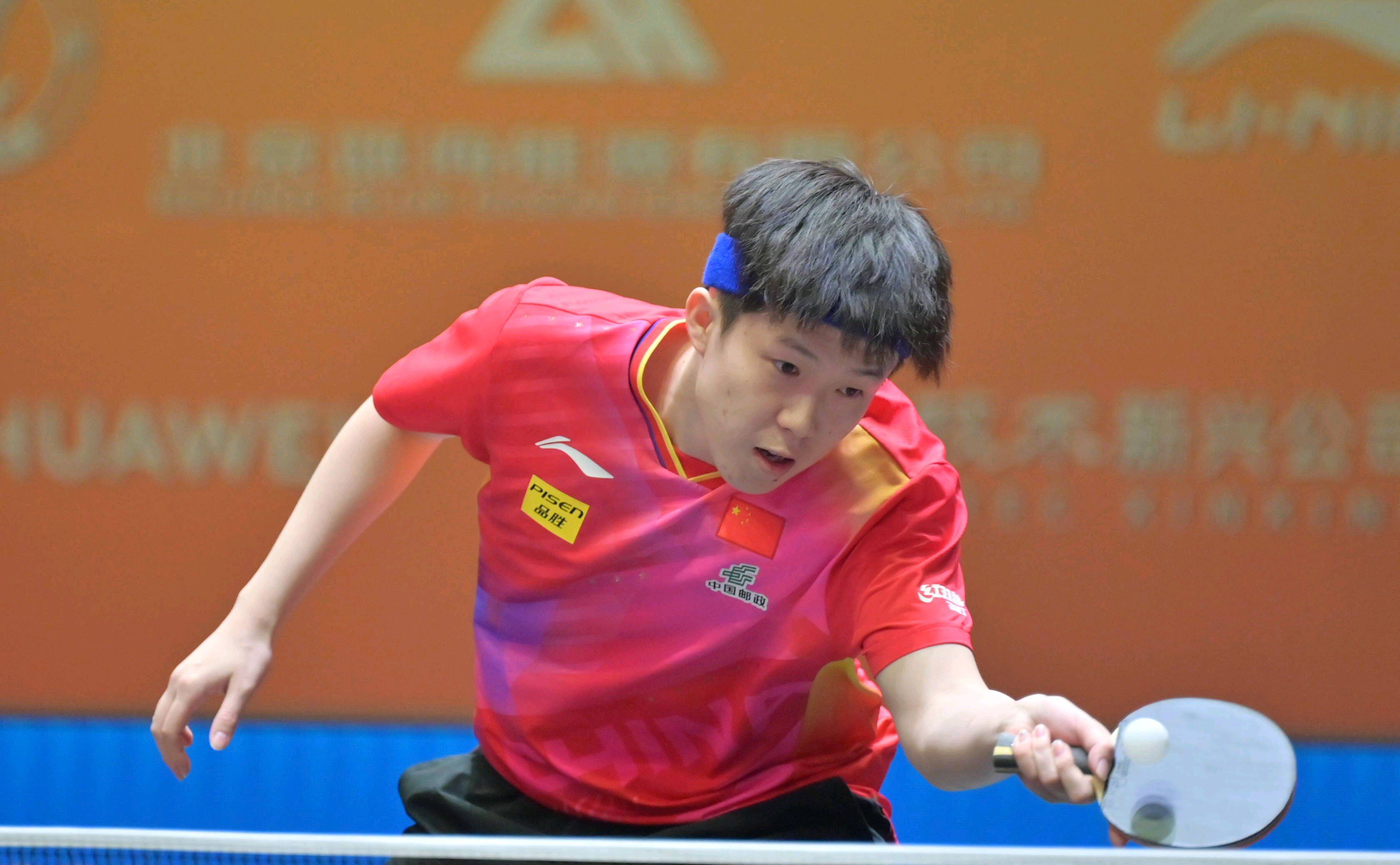 曼联中场的 曼联中场的