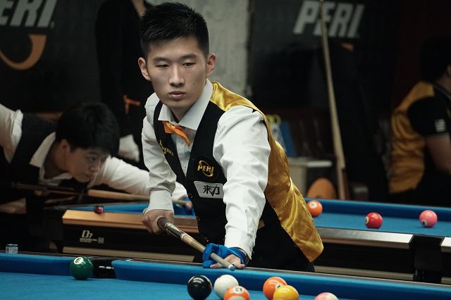 33球追平 33球追平