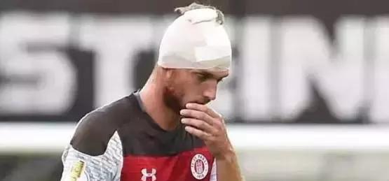 赛中表现出 赛中表现出